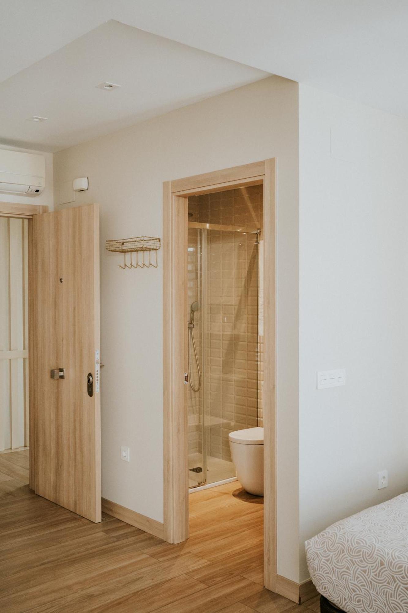 Apartamentos Levante - Mares Torre Del Mar Εξωτερικό φωτογραφία