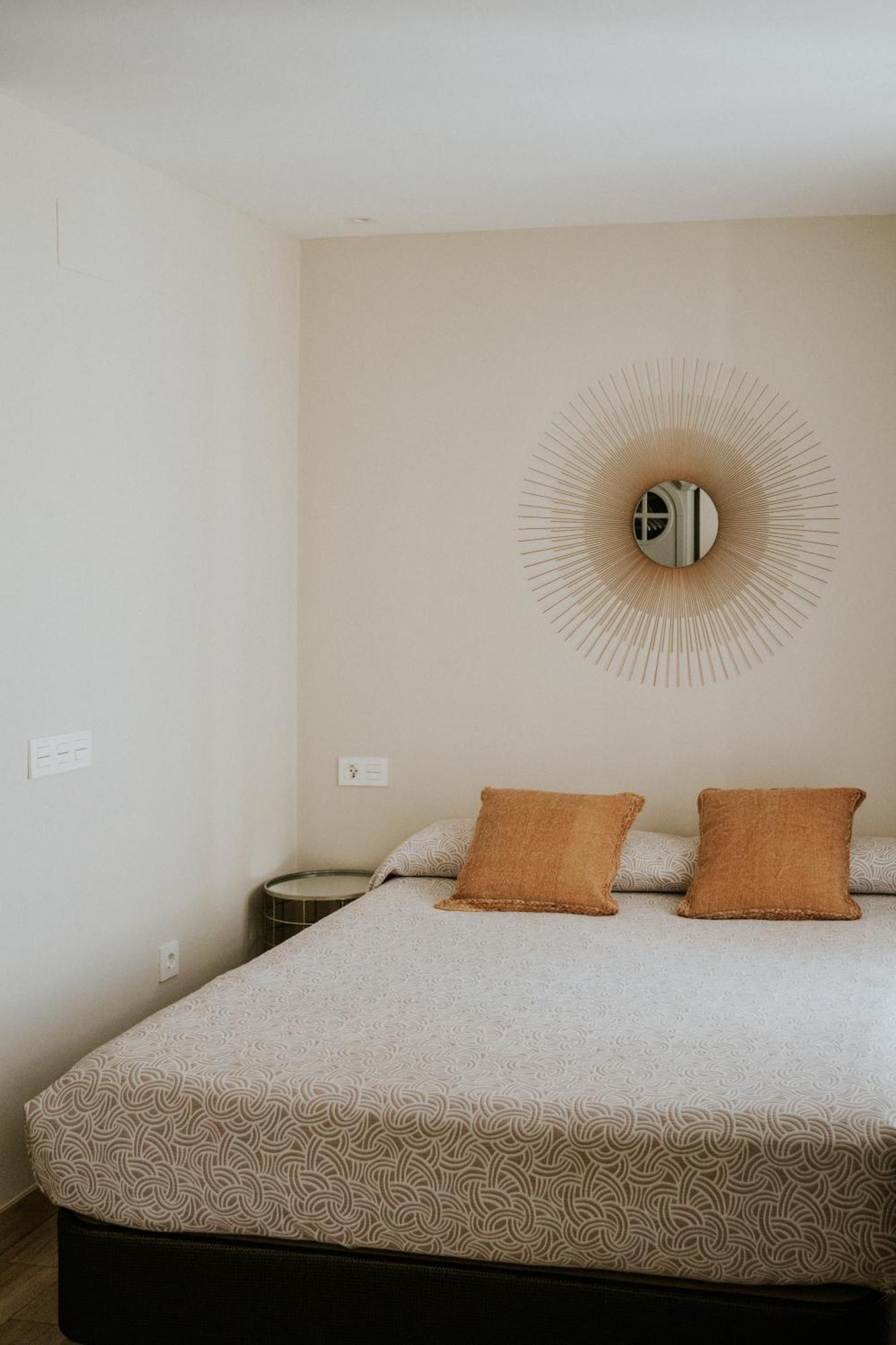 Apartamentos Levante - Mares Torre Del Mar Εξωτερικό φωτογραφία