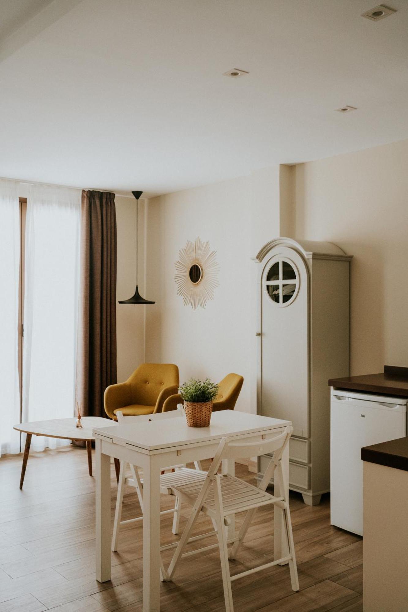 Apartamentos Levante - Mares Torre Del Mar Εξωτερικό φωτογραφία